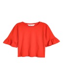 Tricot top met volantmouwenModel